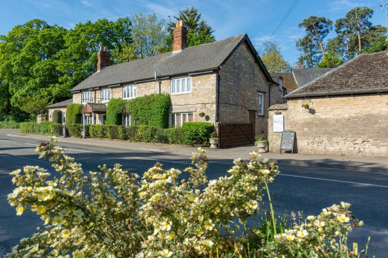 Jersey Arms Hotel Bicester Ngoại thất bức ảnh